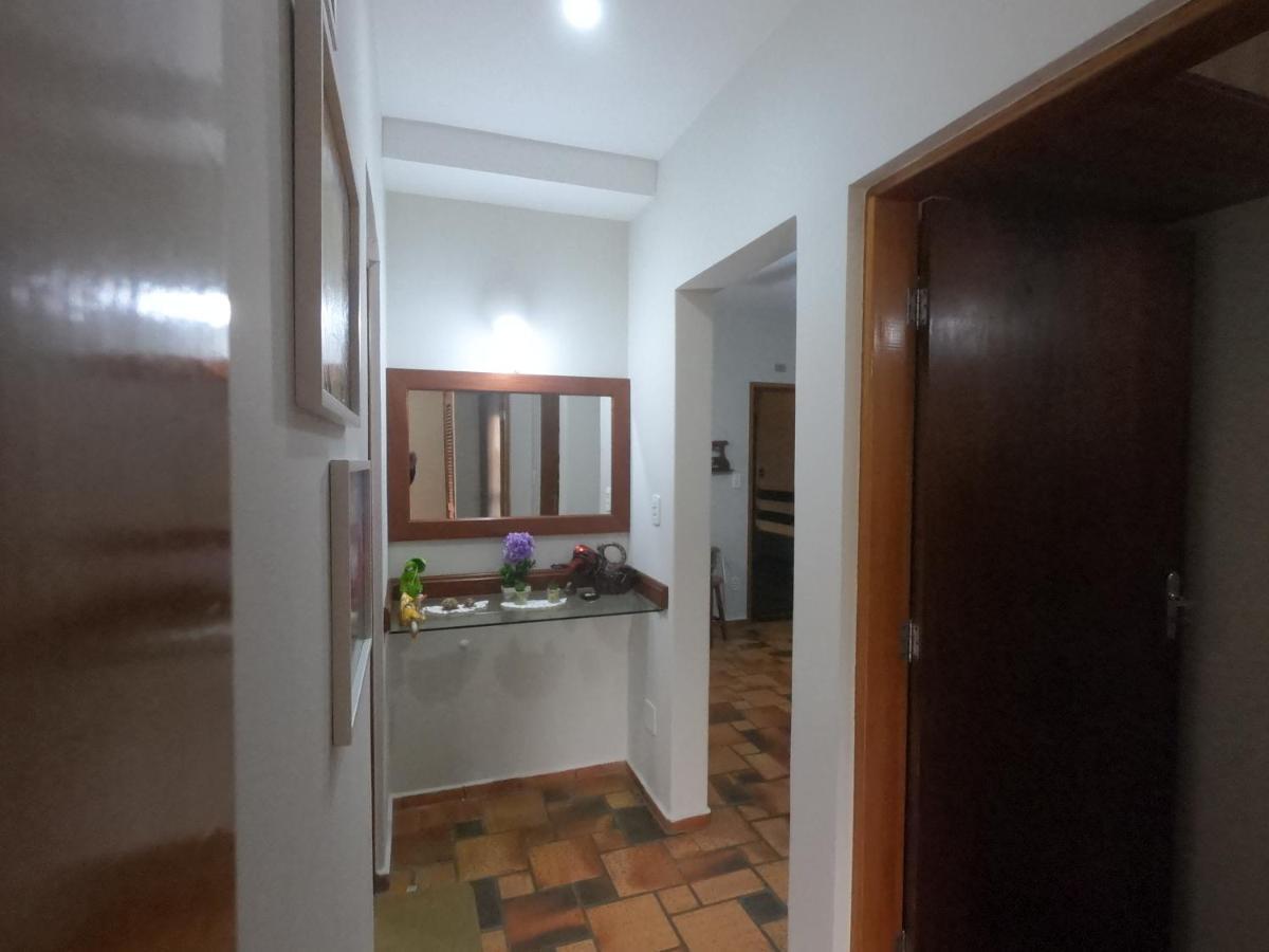 Excelente Localizacao, 400 Metros Da Praia Ar Condicionado E Wi-Fi Διαμέρισμα Ubatuba Εξωτερικό φωτογραφία