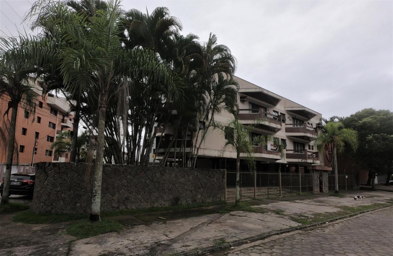 Excelente Localizacao, 400 Metros Da Praia Ar Condicionado E Wi-Fi Διαμέρισμα Ubatuba Εξωτερικό φωτογραφία